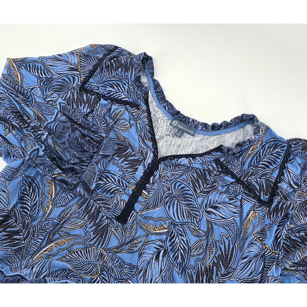 Democracy Boho Puff Sleeve Blouse Women's Size 1X Blue Tropical Leaf Print